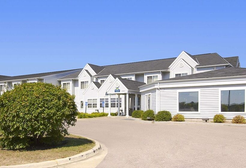 호텔 Days Inn By Wyndham Faribault