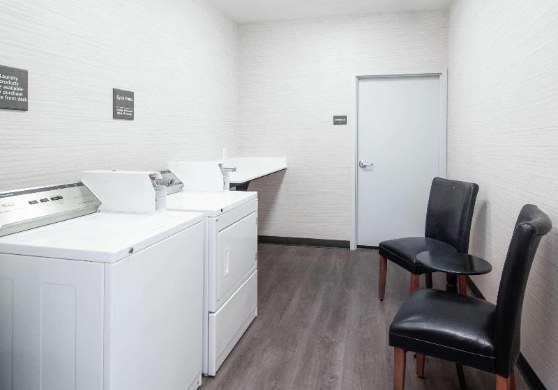 בית מלון כפרי Hampton Inn & Suites Lubbock Southwest
