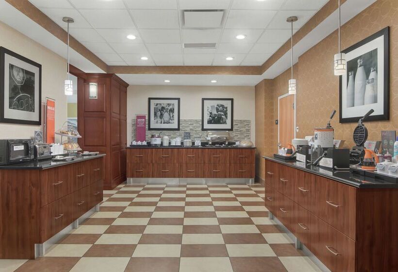 هتل Hampton Inn & Suites Macon I 75 North