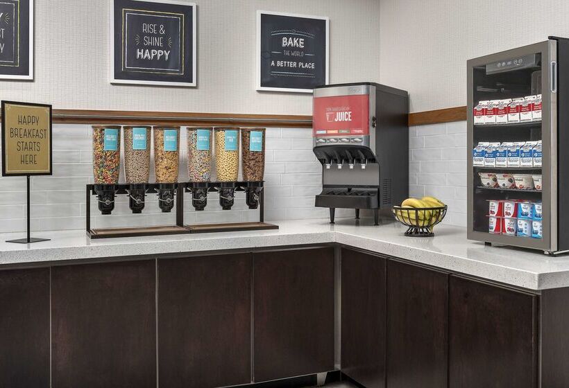 هتل Hampton Inn Birmingham I65/lakeshore Drive