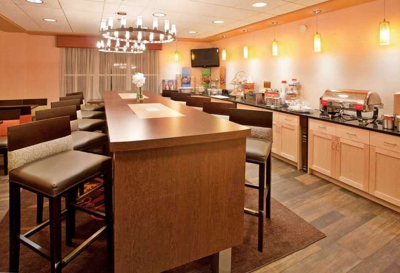 هتل Hampton Inn Deadwood At Tin Lizzie Gaming Resort