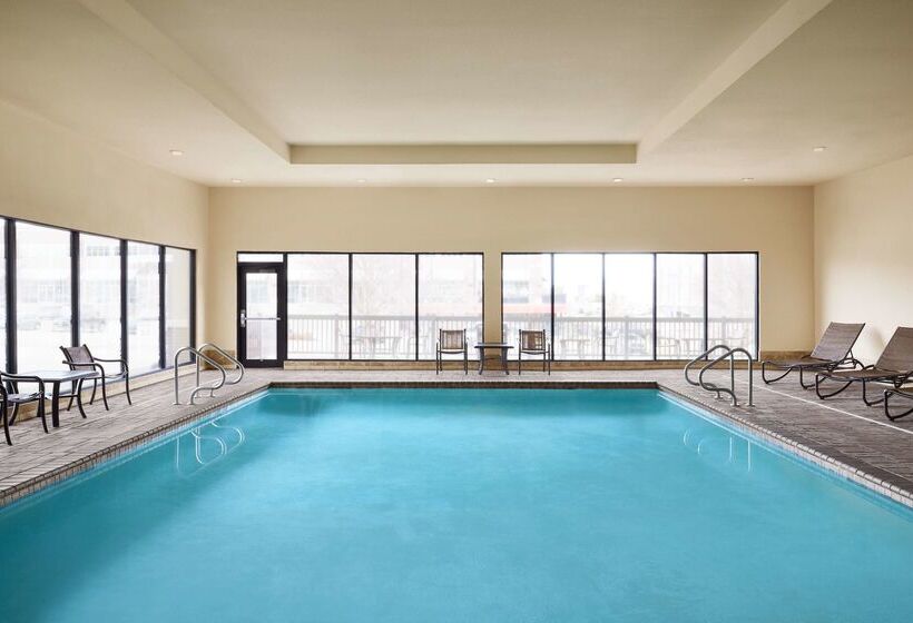 בית מלון כפרי Hampton Inn & Suites Tulsa Southbixby