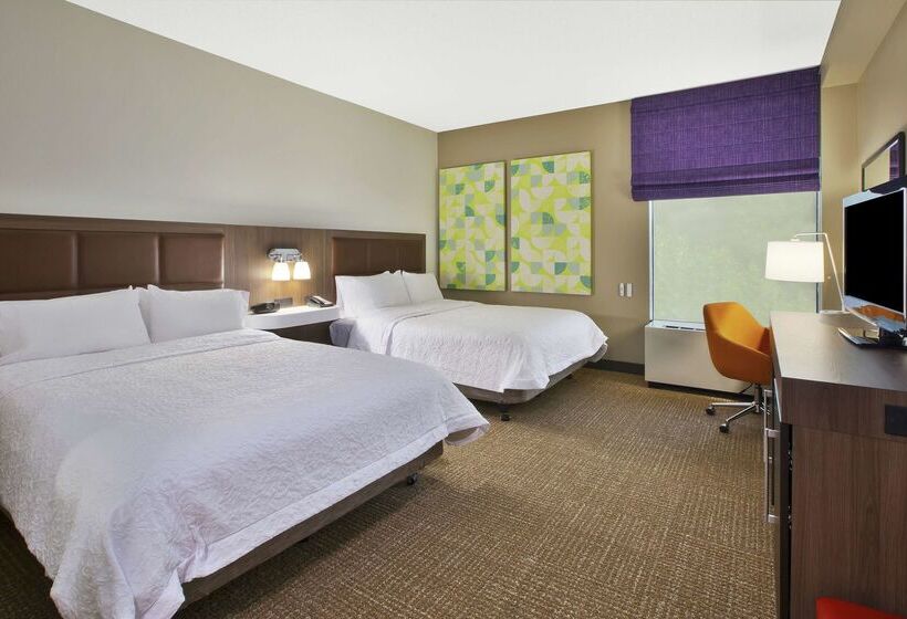 فندق Hampton Inn White River Junction