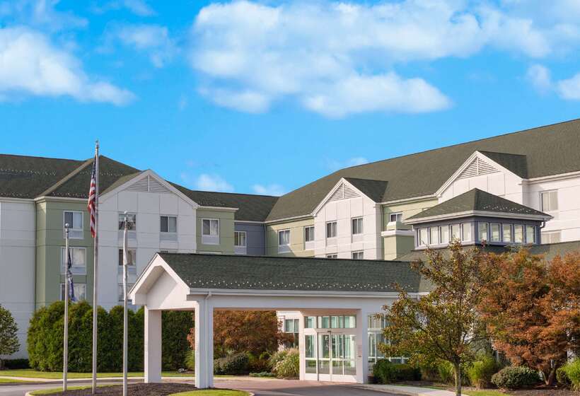 فندق Hilton Garden Inn Islip/macarthur Airport