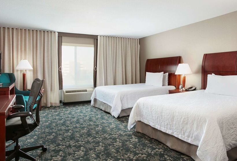 酒店 Hilton Garden Inn Lake Forest Mettawa