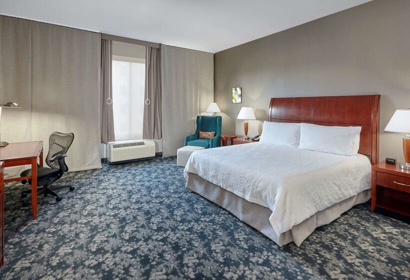 酒店 Hilton Garden Inn Lake Forest Mettawa