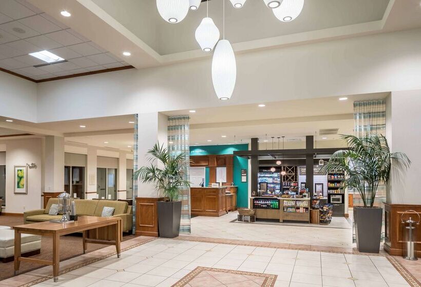 酒店 Hilton Garden Inn Lake Forest Mettawa