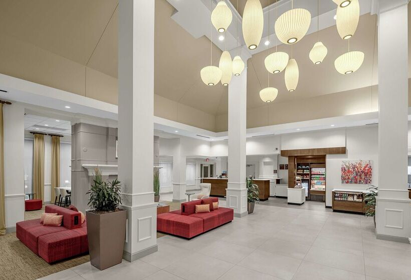 هتل Hilton Garden Inn Wilmington Mayfaire Town Center