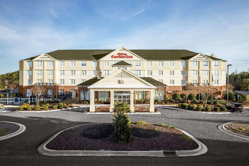 هتل Hilton Garden Inn Wilmington Mayfaire Town Center