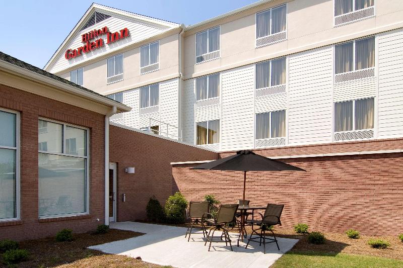 هتل Hilton Garden Inn Wilmington Mayfaire Town Center