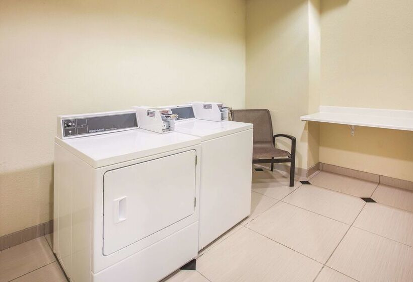 هتل La Quinta Inn & Suites By Wyndham Allen At The Village