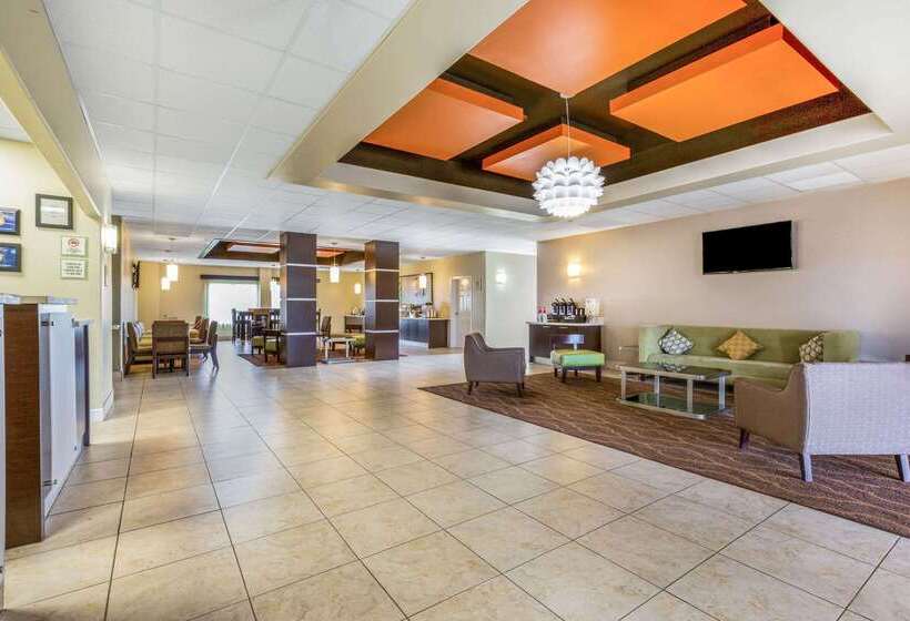호텔 La Quinta Inn & Suites By Wyndham Angleton