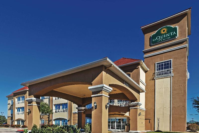 호텔 La Quinta Inn & Suites By Wyndham Angleton