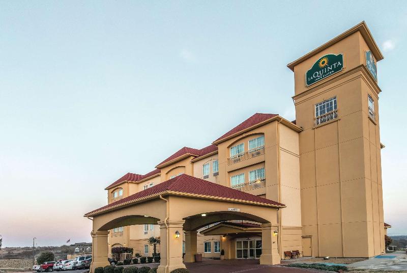 هتل La Quinta By Wyndham Fort Worth   Lake Worth
