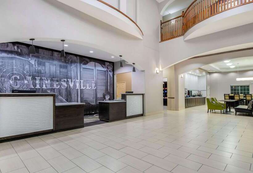 호텔 La Quinta By Wyndham Gainesville