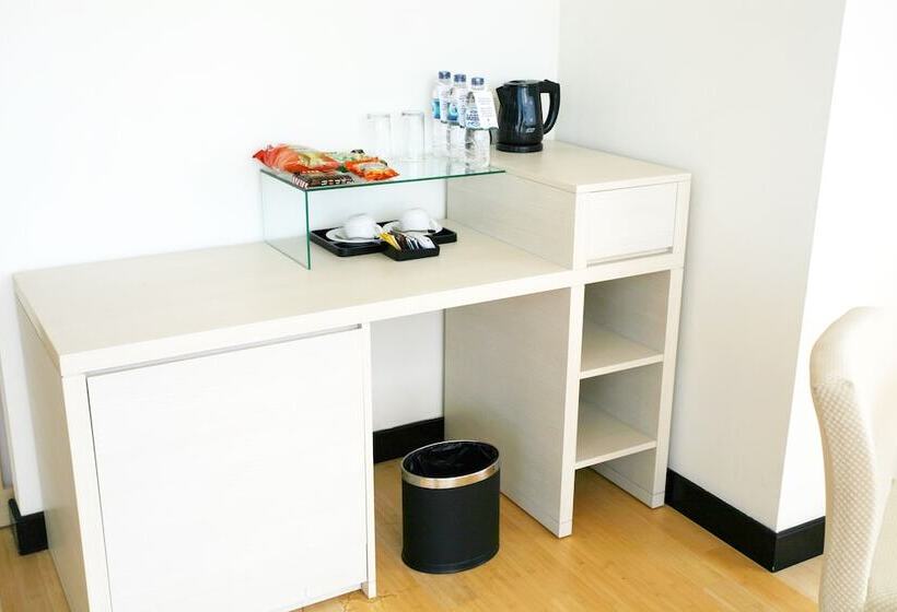 Sintesa Peninsula Hotel Manado