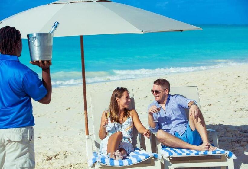 استراحتگاه The Tuscany On Grace Bay