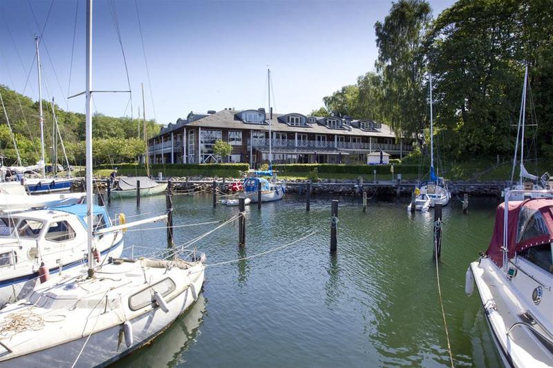 هتل Comwell Kongebrogaarden