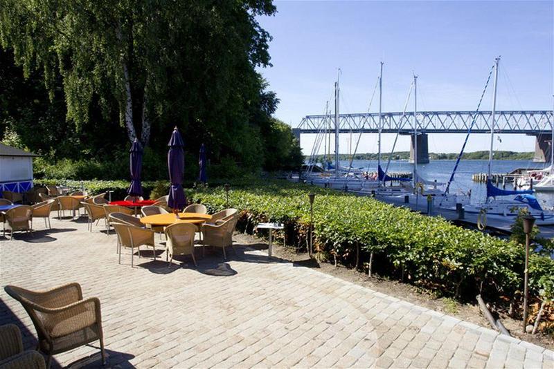 هتل Comwell Kongebrogaarden