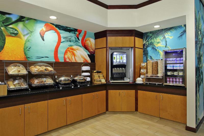 هتل Fairfield Inn & Suites Fort Lauderdale Airport & Cruise Port