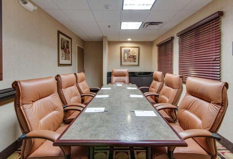 هتل Hampton Inn & Suites Las Cruces I 25