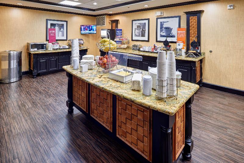 בית מלון כפרי Hampton Inn & Suites Longview North