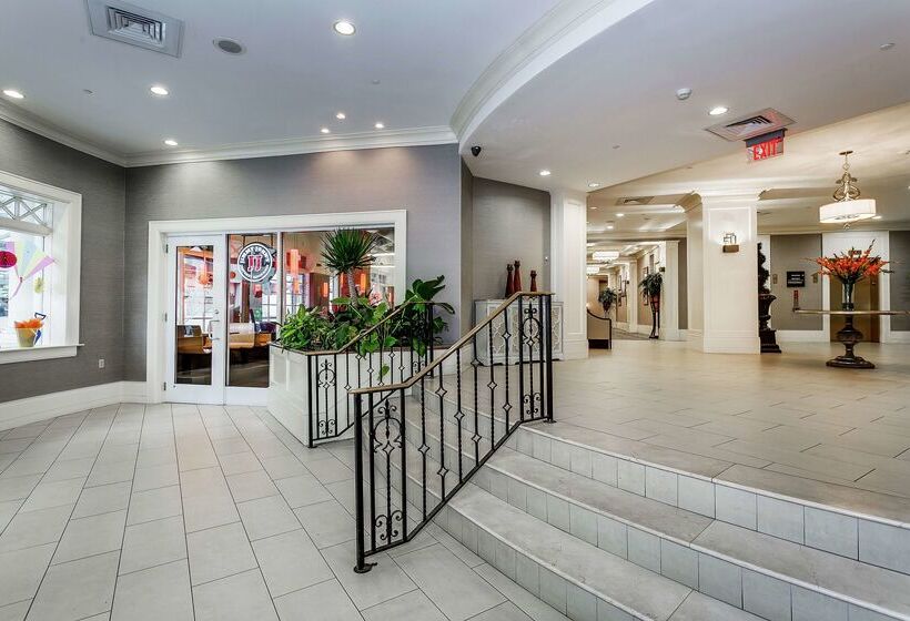 هتل Hampton Inn & Suites Mobile  Downtown Historic District