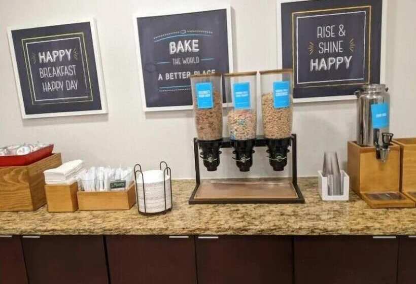 هتل Hampton Inn & Suites Omaha Southwest La Vista