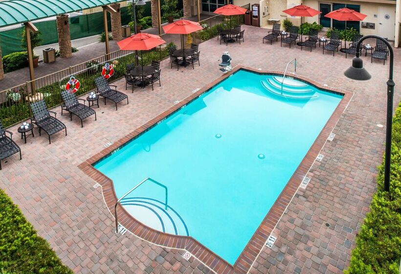 هتل Hampton Inn Channel Islands Harbor/oxnard