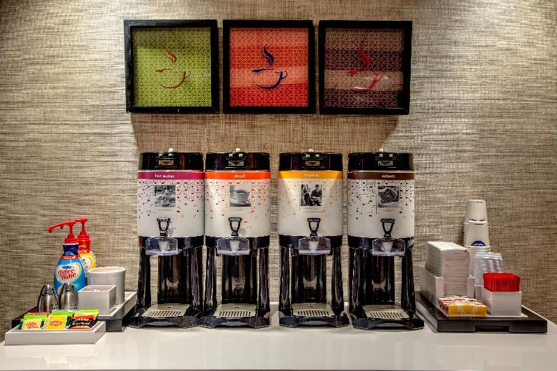 هتل Hampton Inn Rochesterirondequoit