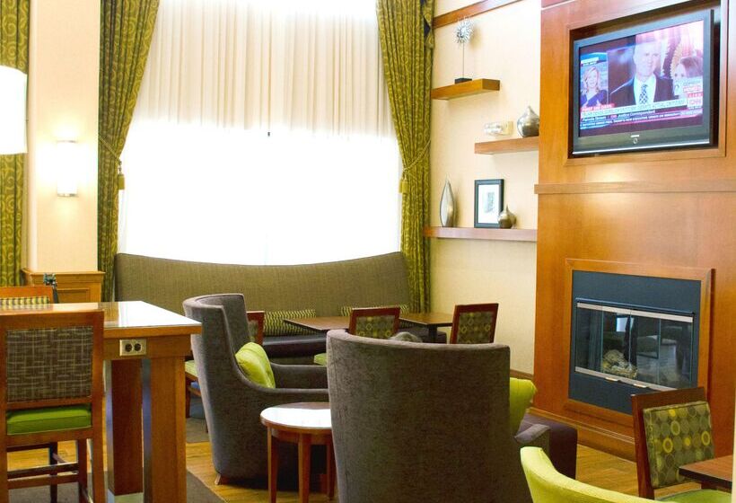 בית מלון כפרי Hampton Inn And Suites College Station