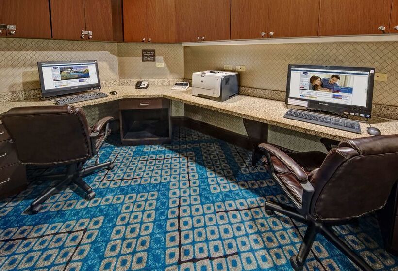 فندق Hampton Inn & Suites Stuartnorth