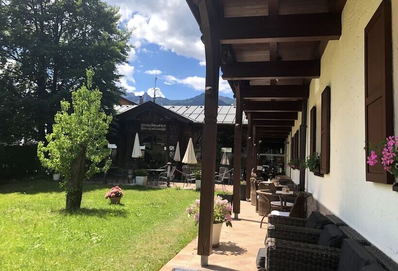酒店 Krone Tirol