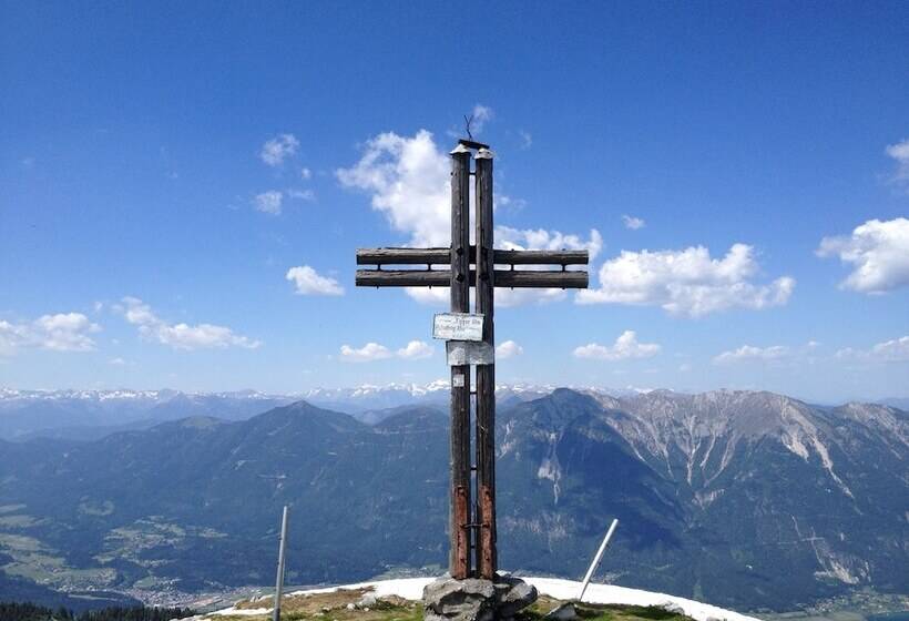 هتل Pension & Apartments Waldkrieber