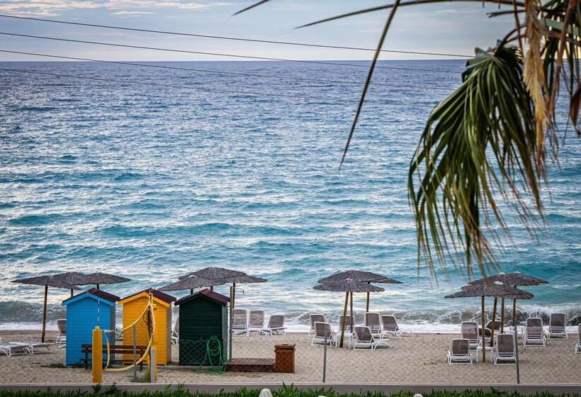 هتل Almyros Beach