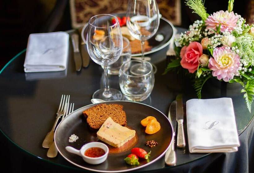 בית מלון כפרי Chateau De Lantic