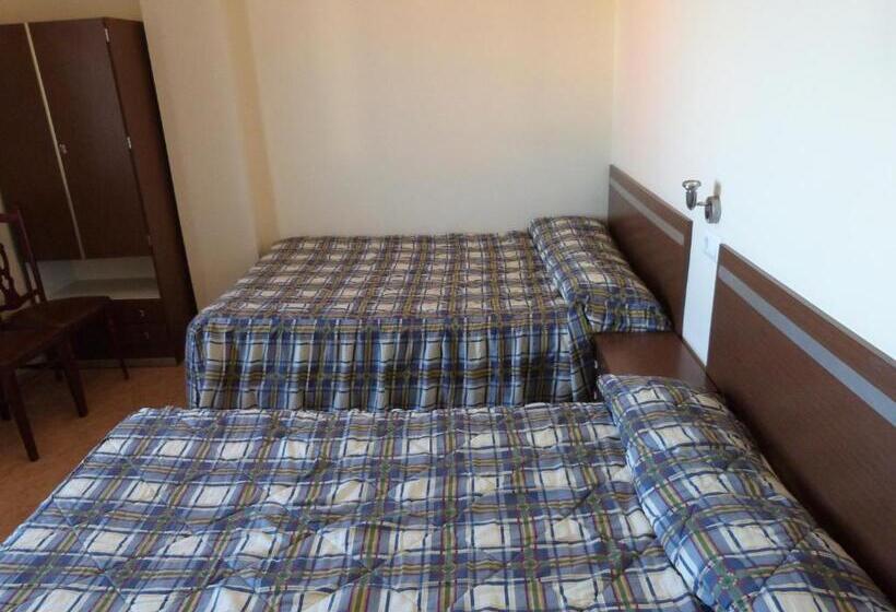 בית מלון כפרי Hostal Isabel