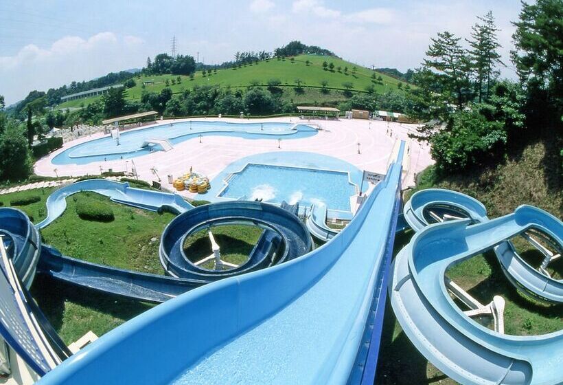 فندق Tsumagoi Resort Sai No Sato