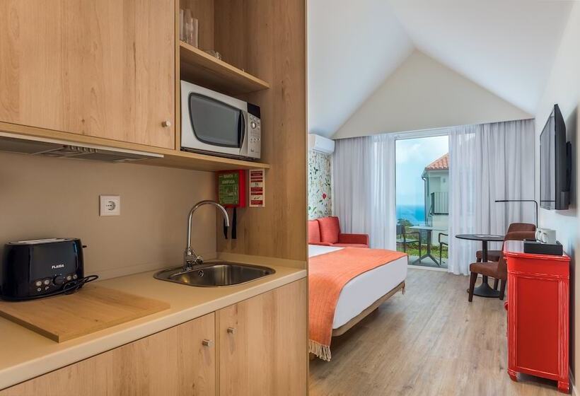 Pestana Quinta Do Arco Nature & Rose Garden