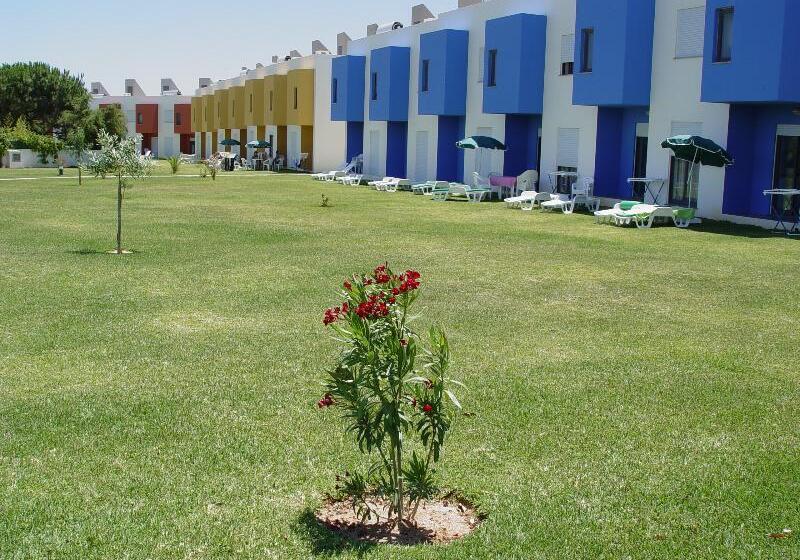 Quinta Das Figueirinhas & Quintinha Village