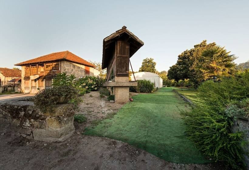 Stone Farm Hostel