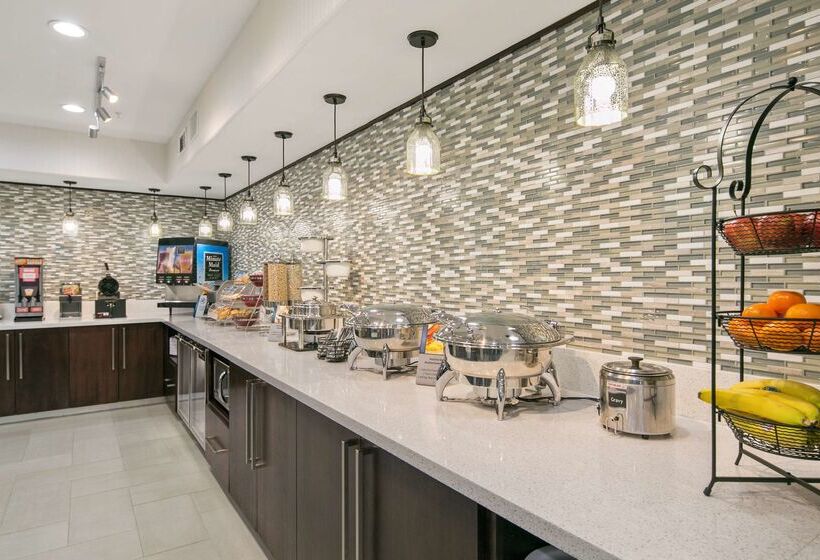 هتل Best Western Plus Houston Atascocita Inn & Suites