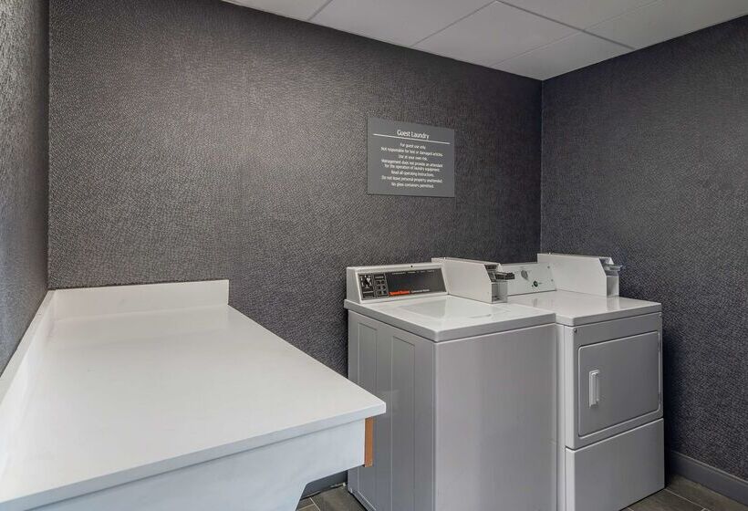 هتل Best Western Plus Dalton Inn