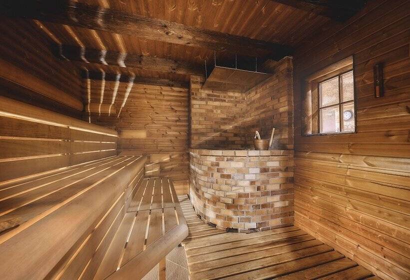 هتل Carlsbad Plaza Medical Spa & Wellness