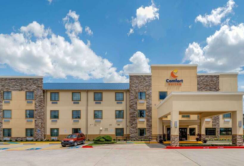 בית מלון כפרי Comfort Suites Baytown I   10