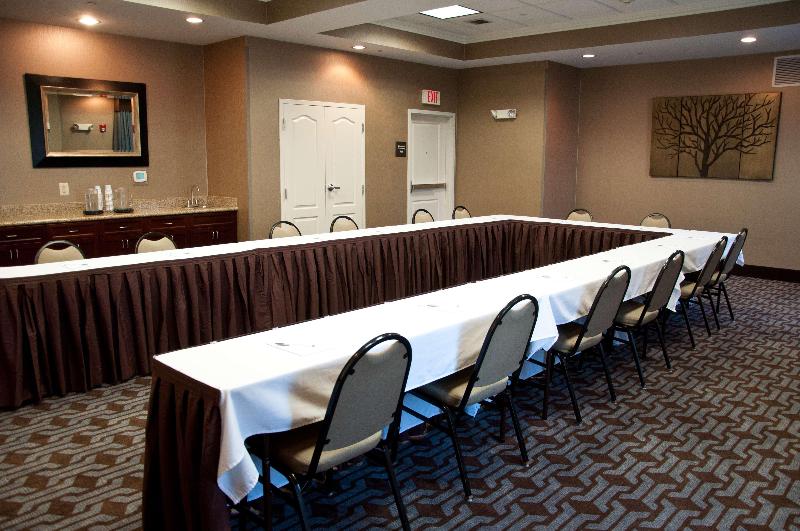 هتل Hampton Inn Doylestown