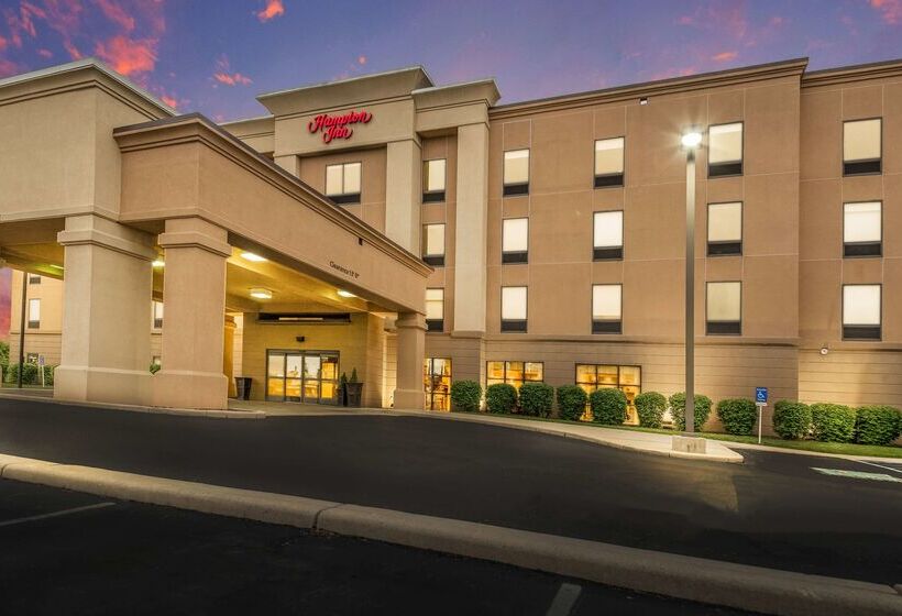 בית מלון כפרי Hampton Inn Greenfield