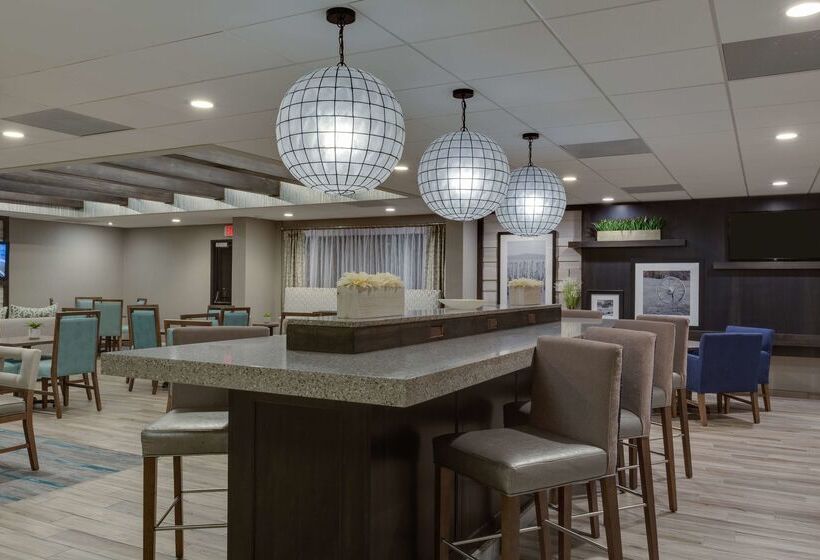 هتل Hampton Inn North Myrtle Beachharbourgate