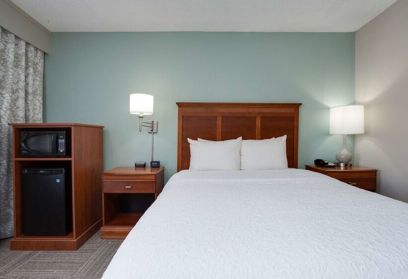 هتل Hampton Inn North Myrtle Beachharbourgate