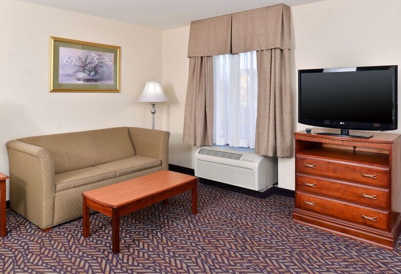 هتل Hampton Inn & Suites Daytonvandalia